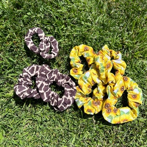 Giraffe print scrunchie, Sunflower scrunch, mommy and me giraffe print scrunchies
