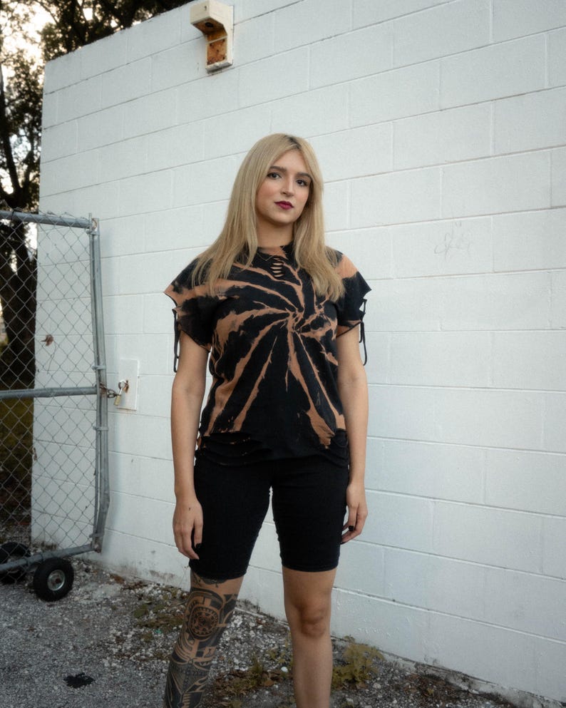 Custom Shirts - Punk Tees - Bleached - Distressed Top - Post Apocalyptic Clothing - Dystopian Style Bild 11