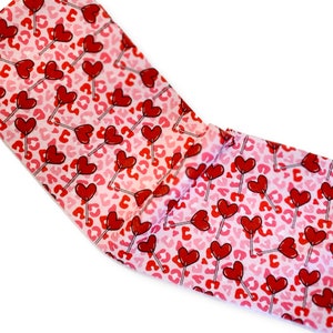 Precut Bullet Strips, 5&quot; x 58&quot; for Headband, Headwraps, Bows, Valentine&#39;s Candy Heart with Light Pink Background (PD-VL1)
