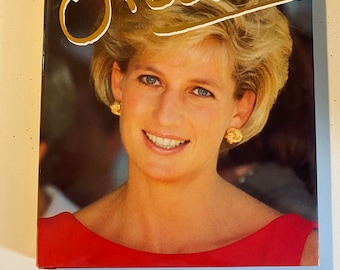 Vintage 1997 A Tribute to the Peoples Princess - Diana - Hardcover- Like New
