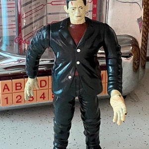 Vintage 1981 - Universal Studios - Frankenstein Figure - Horror Figures- Horror Collectibles