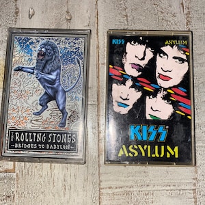 Vintage Classic Rock Cassette Tapes Lot of (2)