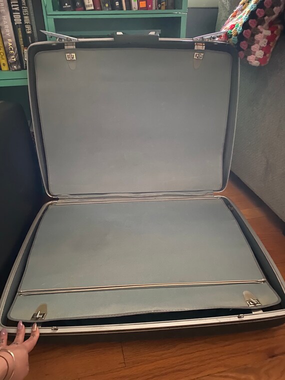 Vintage 1970’s Sears Courier Hard Shell Suitcase … - image 6
