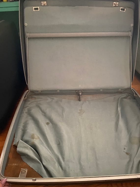 Vintage 1970’s Sears Courier Hard Shell Suitcase … - image 10