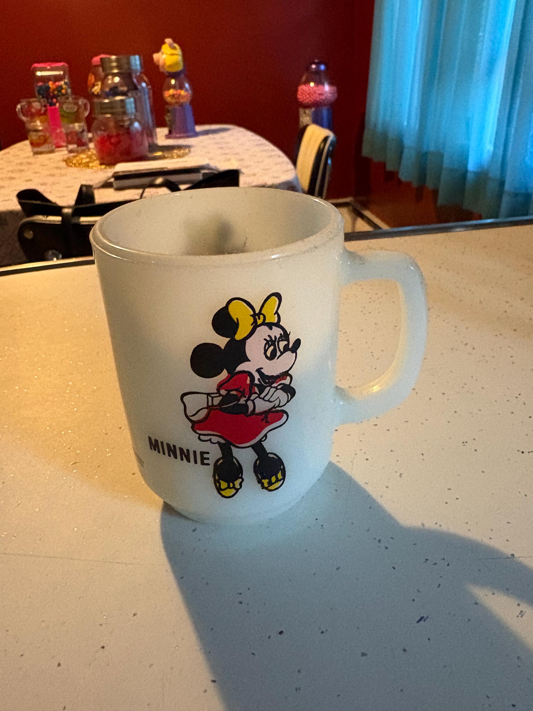 Vintage Disney - Minnie Mouse - Milk Glass Mug Pepsi-anchor 