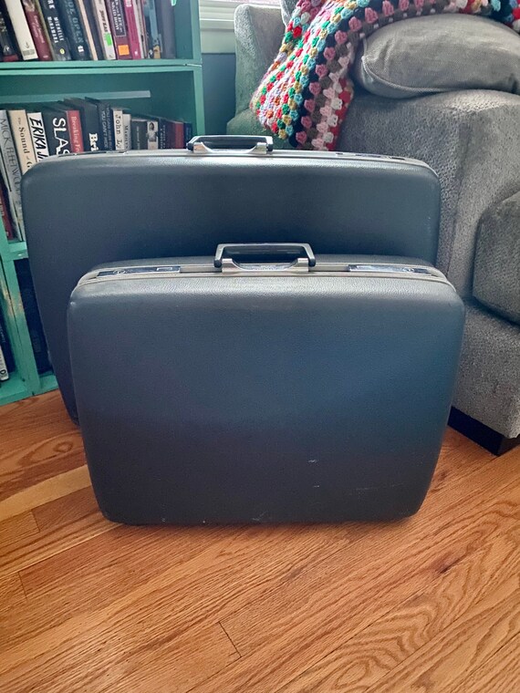 Vintage 1970’s Sears Courier Hard Shell Suitcase … - image 1