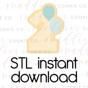 以下が含まれることがあります： 2の数字の形をした黄色のクッキーカッターに、青い風船が2つ付いています。クッキーカッターの下に「STL instant download」というテキストがあります。