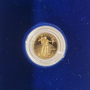 1990 5 Dollar American Eagle 1/10 Oz GOLD Coin in Original Box image 2