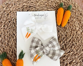 Easter Carrot  Embroidery Bow