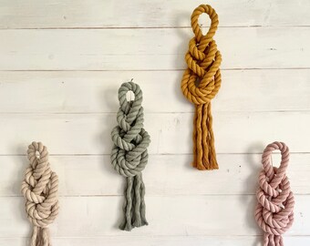 Decorative Knot Wall Hanging, Macrame Knot, Beach home decor, Coastal home decor, Beach art, Beach lover gift, Boho beach