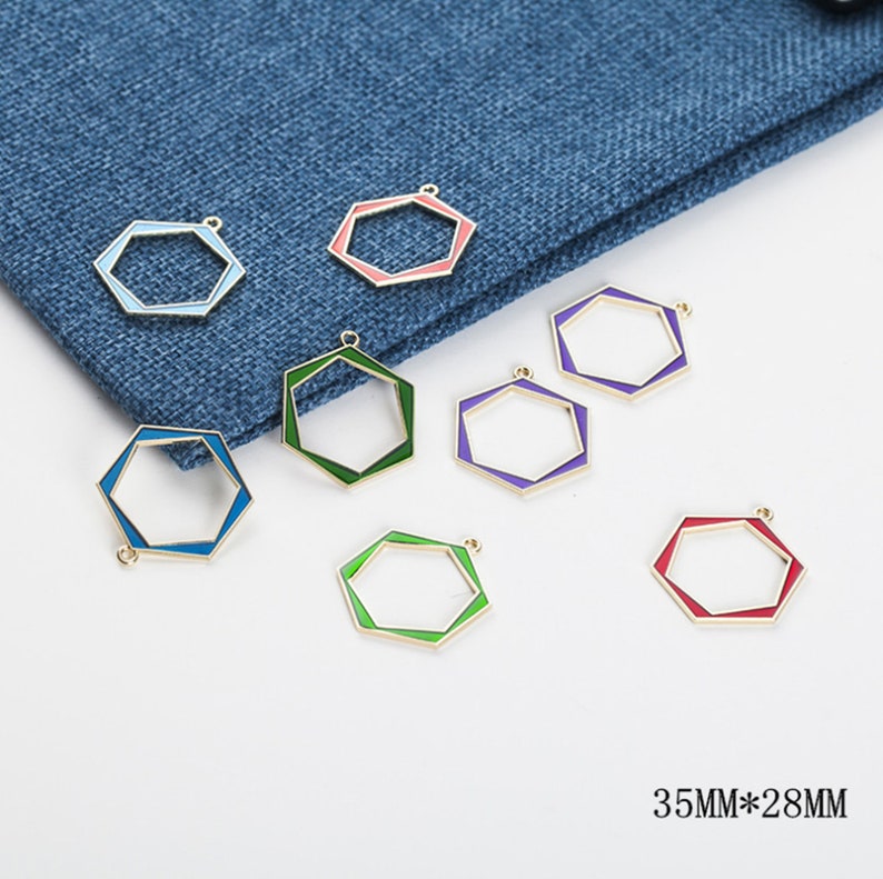10Pcs Hexagon Charms 25*25mm,Enamel Charm,Gold Hollow Geometric Honeycomb Charm Pendant Beading Frame Findings for Jewelry Making