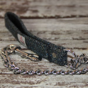 Charcoal Herringbone Harris Tweed dog lead. A stylish and strong chain lead