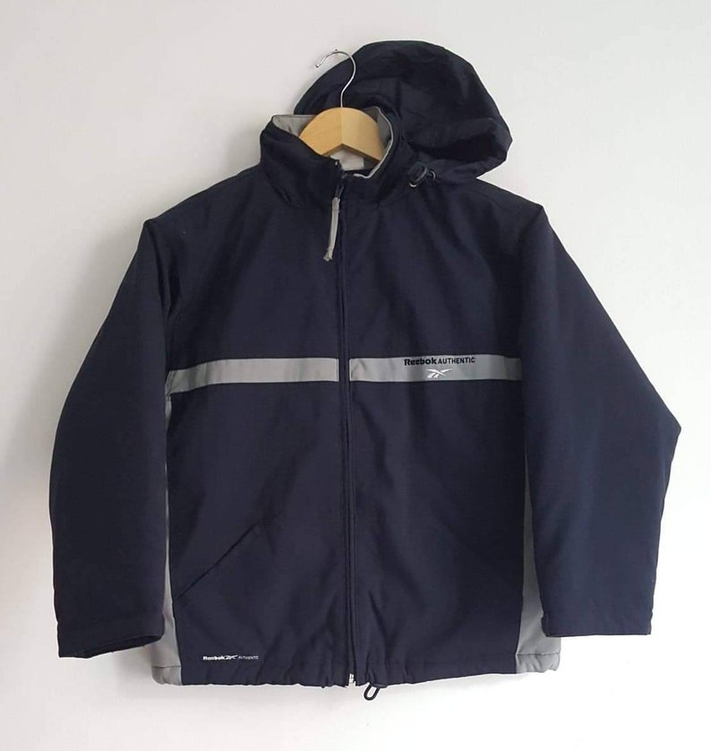 ropa reebok