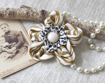 Ansteckblume, Kanzashi, Stoffblume