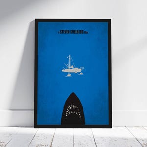 Jaws Minimalist Poster Steven Spielberg Alternative Jaws 1975 Movie Print Cult Classic Illustration Vintage Retro Wall Artwork Cool Gift