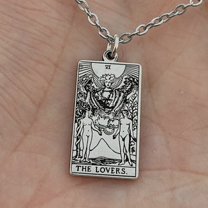 The Lovers Tarotkaartketting | Verjaardagscadeau beste vriend | Tarotkaartketting | Celestial mystieke sieraden | Sierlijke heksenketting