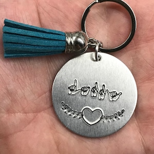 ASL Custom Name Quaste Schlüsselanhänger | Amerikanische Gebärdensprache Geschenk | ASL Fingerspelling | Namensschild Schmuck | Fingeralphabet | Interpretation