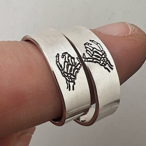 Matching marvel online rings for friends