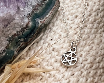 Dainty Pentacle Charm Necklace | Best Friend Birthday Gift | Halloween Necklace | Mystic Pagan Jewelry | Wiccan Necklace | Witchcore Jewelry