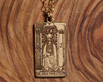 Hogepriesteres gouden tarotkaartketting | Gold filled bedel