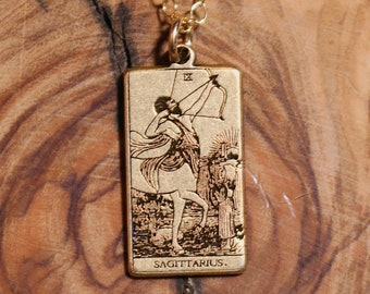 Boogschutter tarotkaart ketting | Gold filled dierenriembedel
