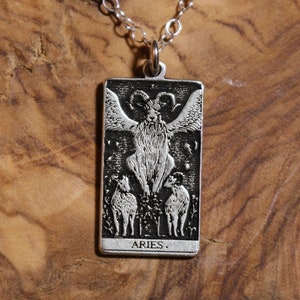 Aries El Diablo / Collar Zodiaco Inspirado en la Carta del Tarot / Regalo de Cumpleaños del Mejor Amigo / Collar de Cartas del Tarot / Celestial Mystic Sterling Jewelry