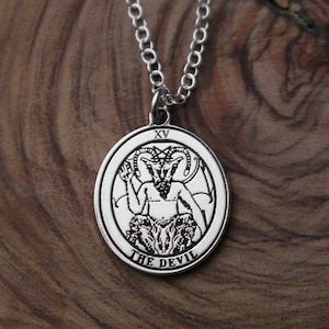 Round The Devil Tarot Card Necklace | Best Friend Birthday Gift | Tarot Card Necklace | Celestial Mystical Amulet | Dainty Witch Necklace
