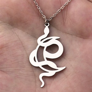 Halbmond Schlange Halskette | Beste Freundin Geburtstagsgeschenk | Wicca Halskette | Süßer heidnischer Schmuck | Einzigartige Hexe Halskette | Halloween Schmuck
