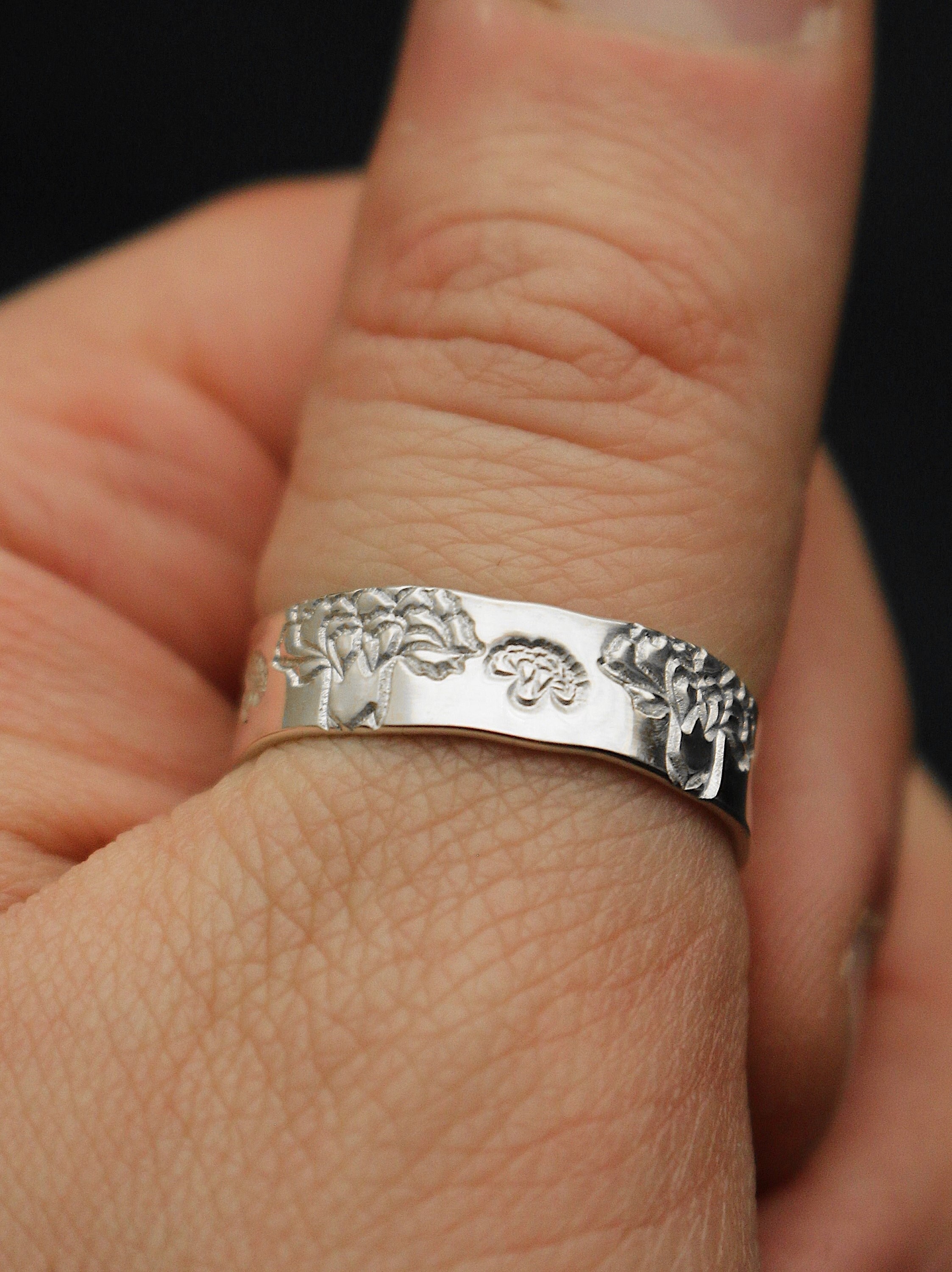 Carnation ring best sale