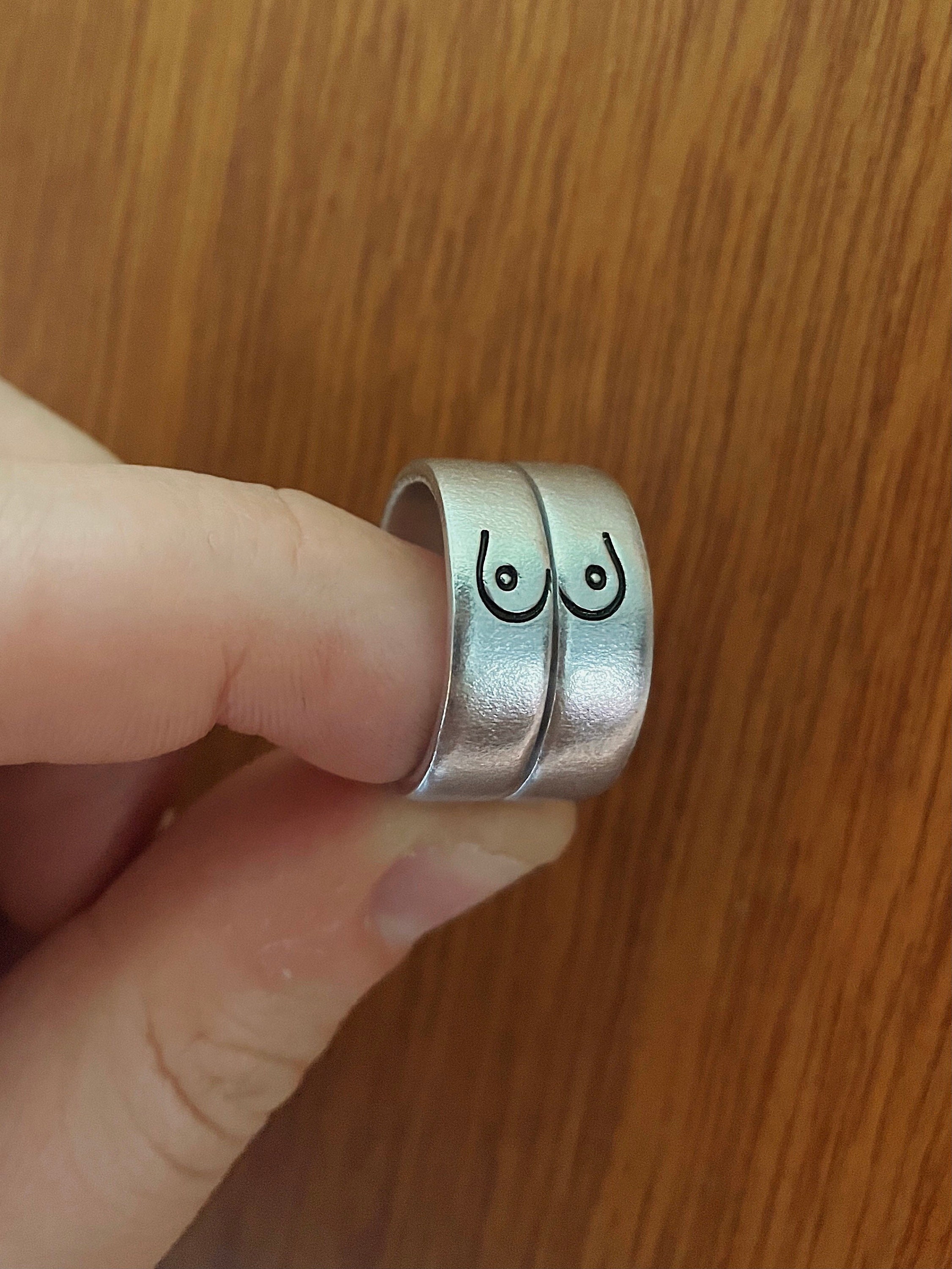 Matching 2 Ring Best Friend Gift Boobs 