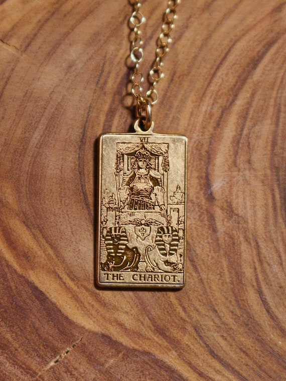 TAROT CARD NECKLACE – Luxuriant Time