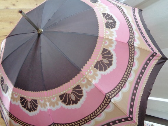 slanted 70s umbrella pink brown