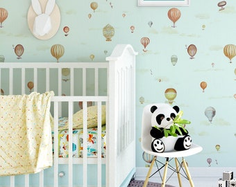 Fun Disney Kids Nursery Wallpaper with Dreamy Air Balloons, Wall Sticker for Toddler Bedroom, Fantasy Nursery Decor