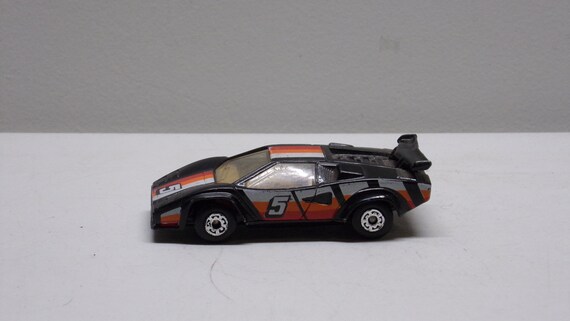 matchbox lamborghini countach 1985
