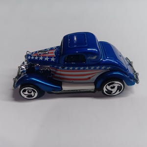 Hot wheels 1934 34 ford 3 window coupe hot rod car made in 1979 Diecast car