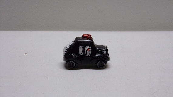 hallmark diecast cars