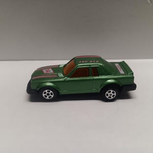 Mercedes 450sl  pull Back n go car.  diecast car.