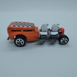 Hot wheels way to fast hot rod in mint condition diecast car.