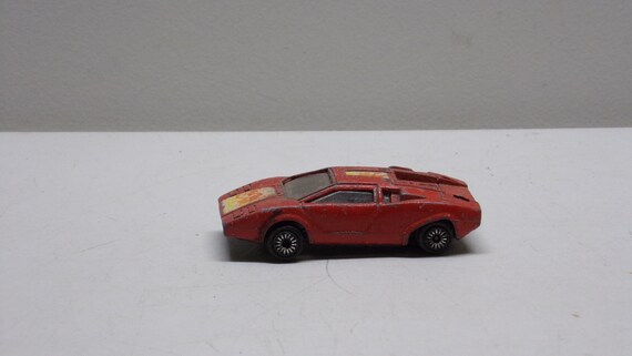lamborghini countach diecast