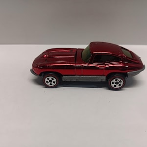 Johnny lightning  jaguar diecast car