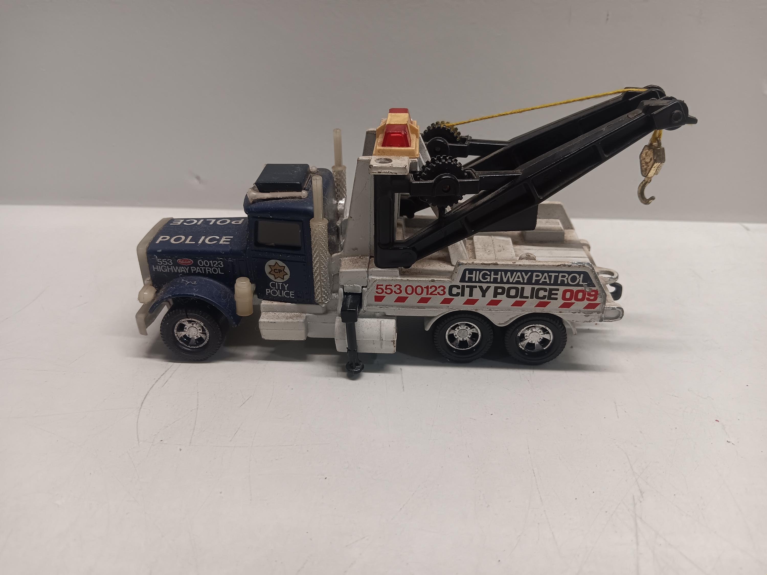 Matchbox Super Kings Peterbuilt Police Wrecker Tow Truck From 1978