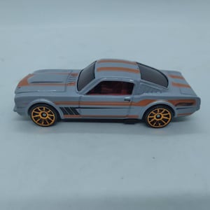 Hot wheels 1965 ford mustang fastback muscle car diecast car