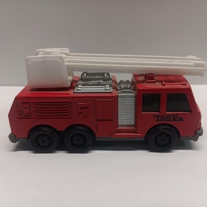 Tonka mini fire truck size 4.5&quot;x2&quot; 1992