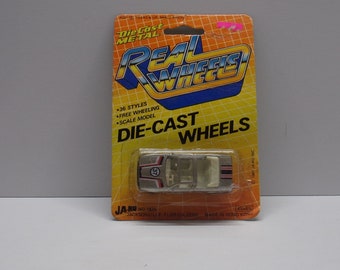 Real wheels bmw convertible car made in hong kong 1987 diecast car