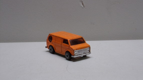 Faie speed wheels summer vans bedford hawaii van color white 1970s Metal Car Toy Diecast toys