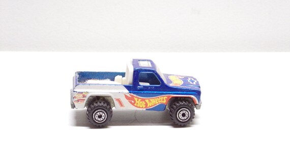 1977 chevy truck diecast