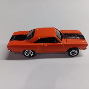 1969 PLYMOUTH John forces 1:18 ミニカー 1969 Plymouth Hemi John Force Signature Series 1:18 Diecast