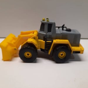 Tonka tiny pay loader size 4&quot;x1.5&quot;