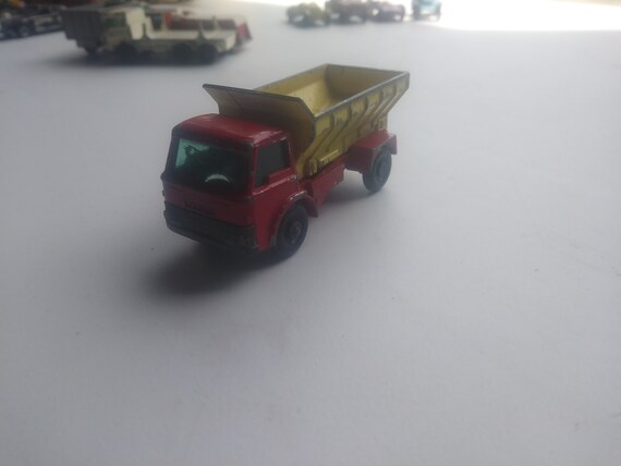 grit spreading truck no 70
