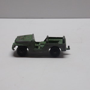 Tootsie toy army jeep from1960s diecast car